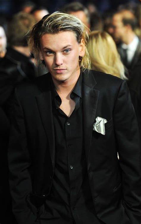 jamie campbell bower personal life.